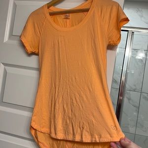 Calia by Carrie underwood short sleeve tee